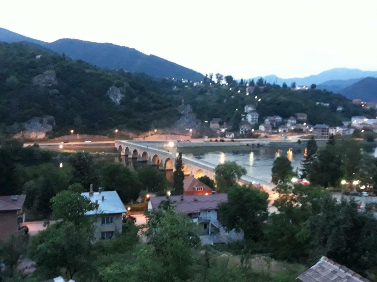 Apartman Dan & Noc Višegrad Esterno foto